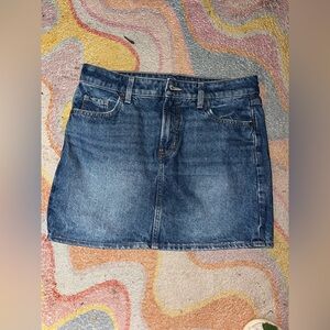 Old Navy Mid-Rise Jean Skirt